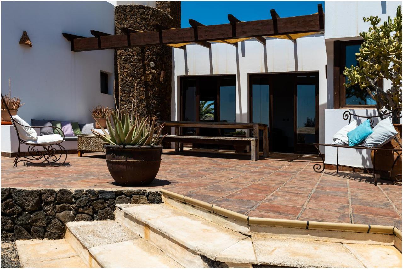 Villa-Mayo - Peaceful Paradise: Lajares Dream Vacation Extérieur photo